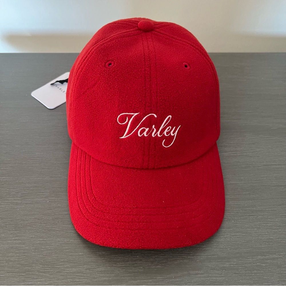 Varley Tamar Fleece Cap in Red Dahlia